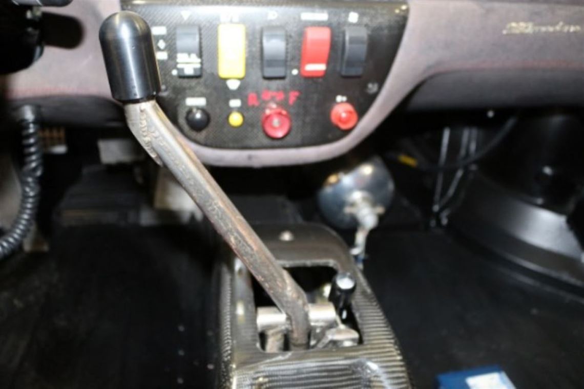 race-cars.com - This car is a track machine and has a great soundtrack ...