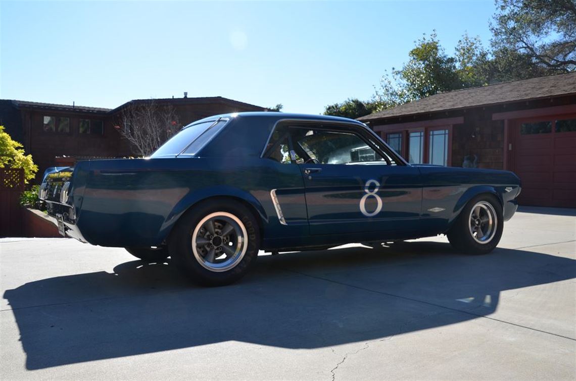 rear 3/4