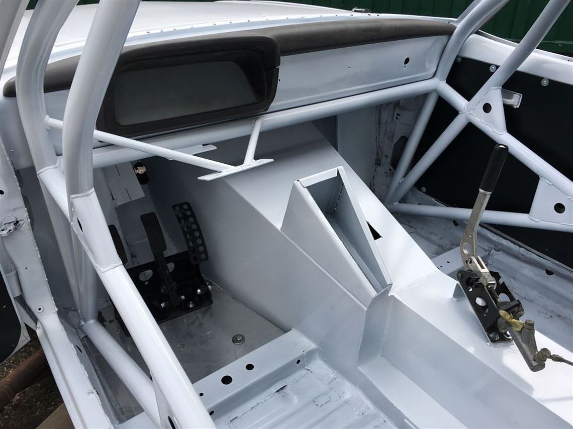 race-cars.com - Nearly finished, excellent re-build