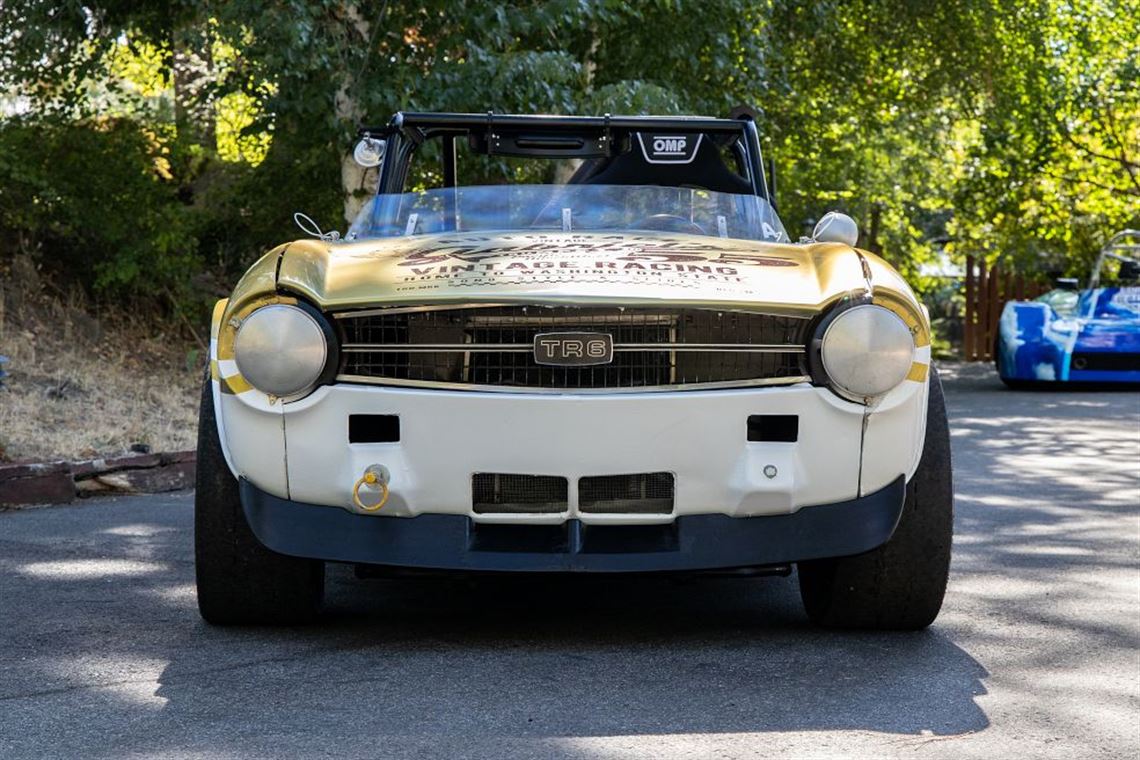 TR6 TR6