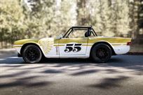 69-triumph-tr6-cp-vintage-racer