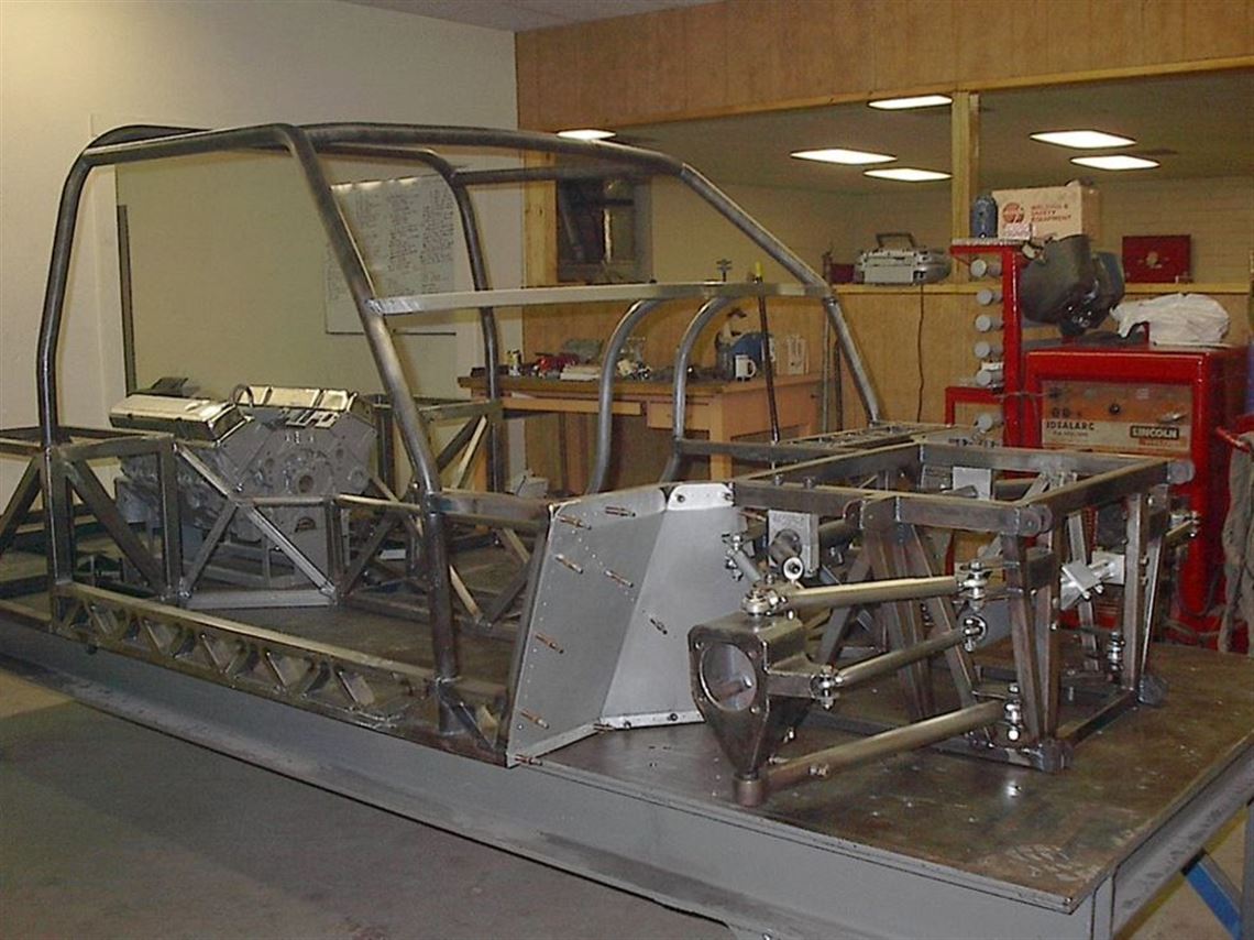race-cars.com - Lightweight road race Chassis Designed by Racing Champs ...