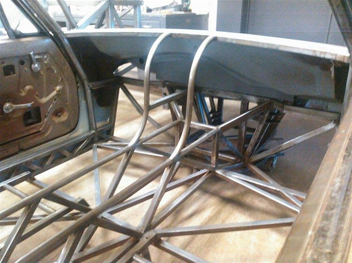 race-cars.com - Lightweight road race Chassis Designed by Racing Champs ...