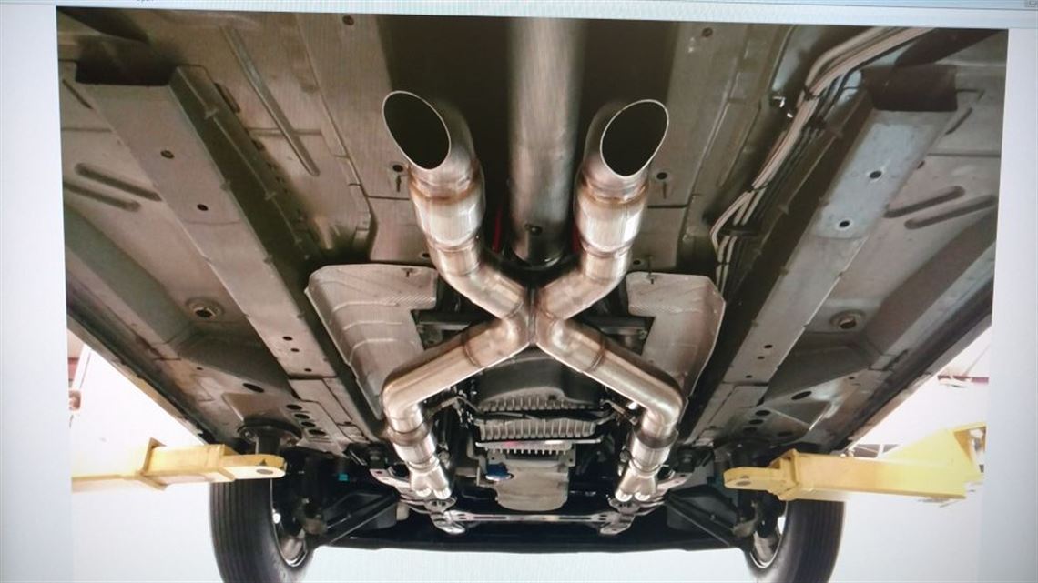 exhaust exhaust