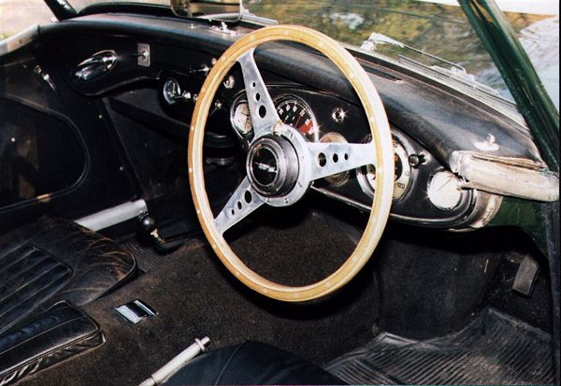 1960-austin-healey-3000-works-competition-car