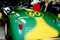 austin-healy-bug-eye-sprite-race-car