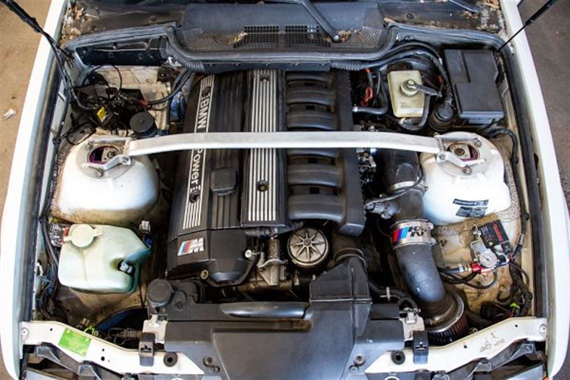 1995-bmw-m3---e36-track-day-car