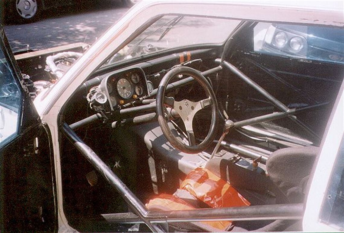 1976-bmw-320-group-5