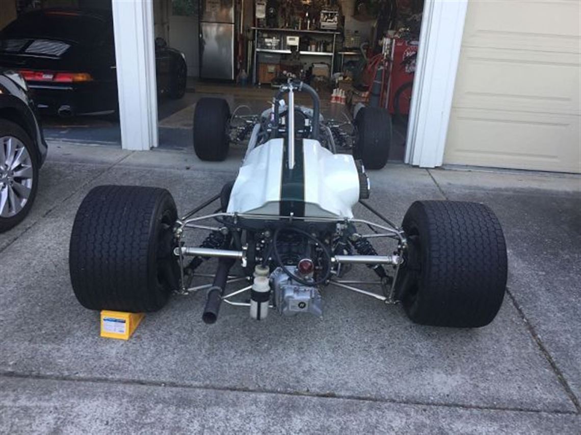 1966-brabham-bt21b