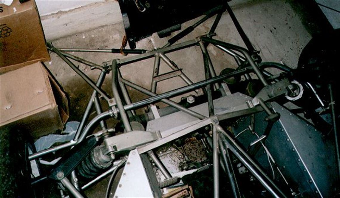 1975-chevron-b29-formula-2