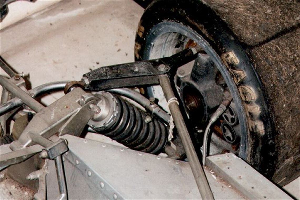 1975-chevron-b29-formula-2