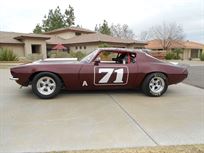 1971-chevy-camaro-asedan-svragroup-6-race-rea