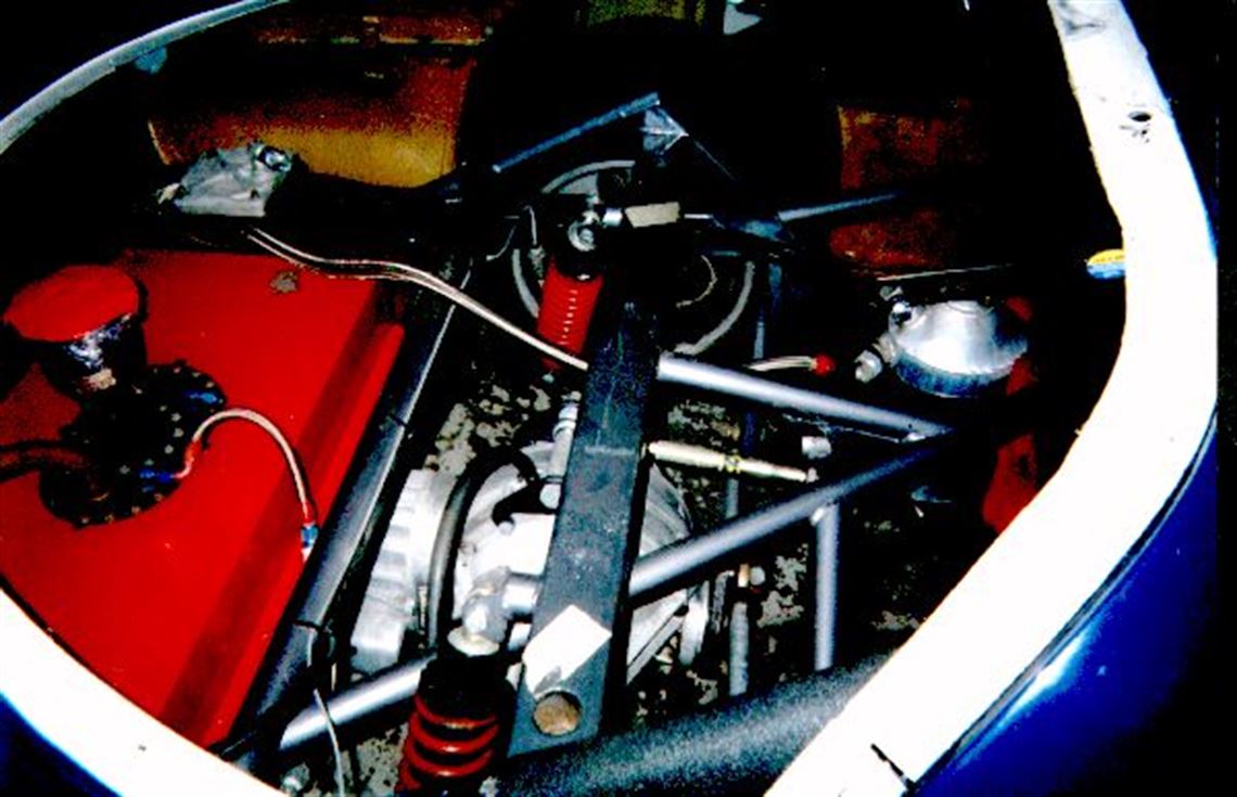 1995-chevy-camaro-race-car-roller