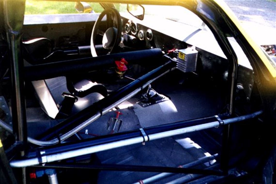 1970-chevy-camaro-gt-1