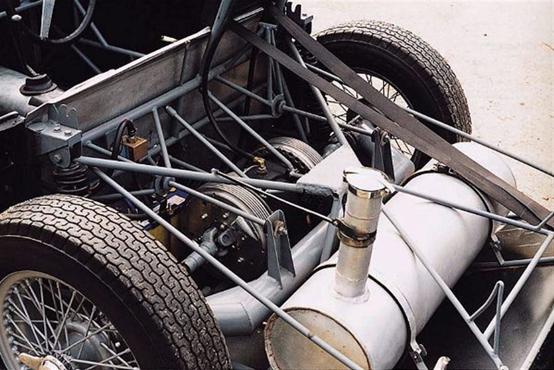 1957-elva-mk3-climax-sports-racer