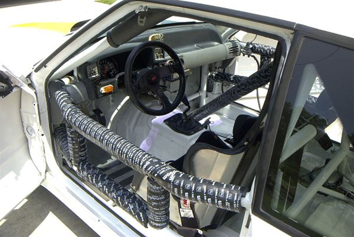 1987-ford-mustang-gt-race-car