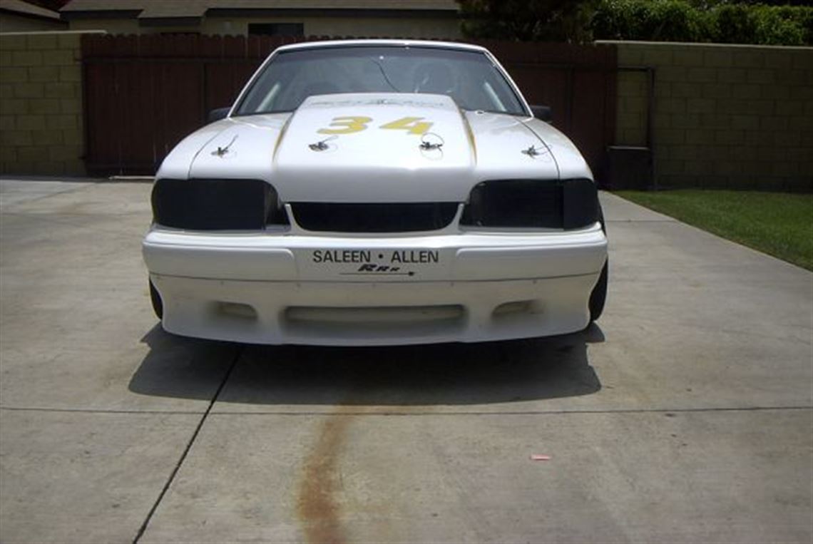 1987-ford-mustang-gt-race-car