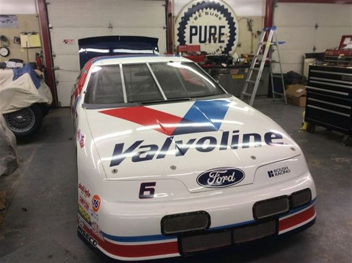1992-ford-winston-cup-roller