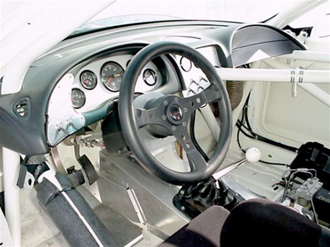 2000-world-challange-mustang-cobra