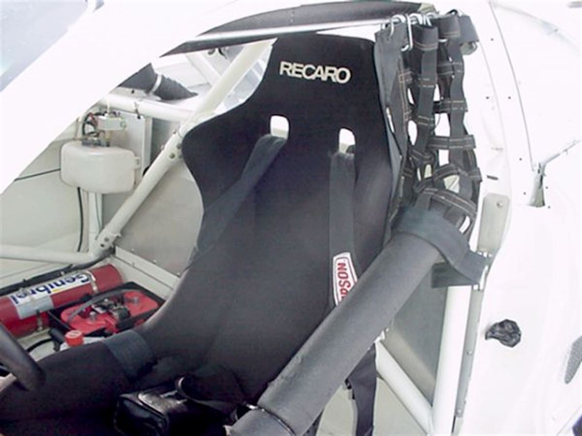 2000-world-challange-mustang-cobra