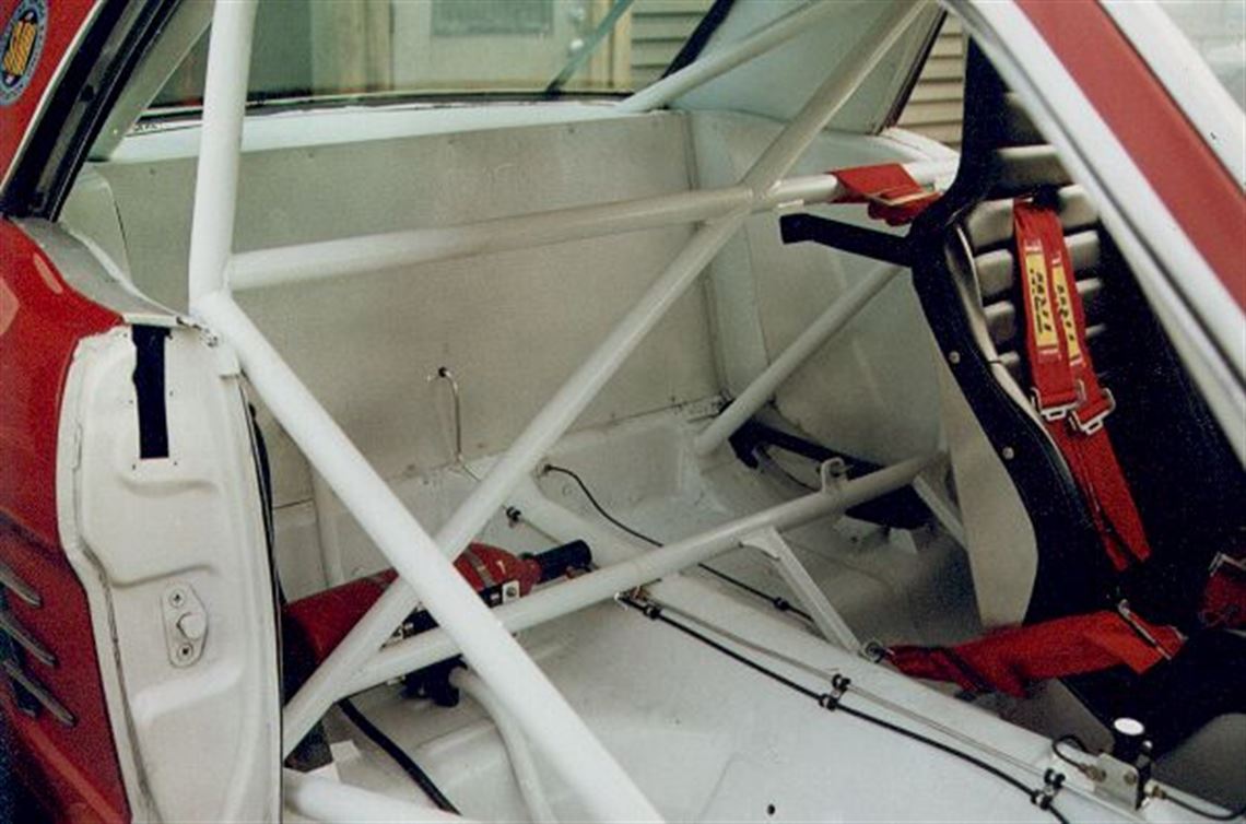 1966-ford-mustang-racecar