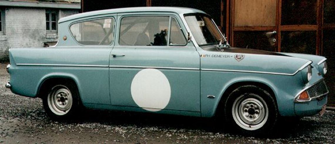 1964-ford-anglia-1200-racerally