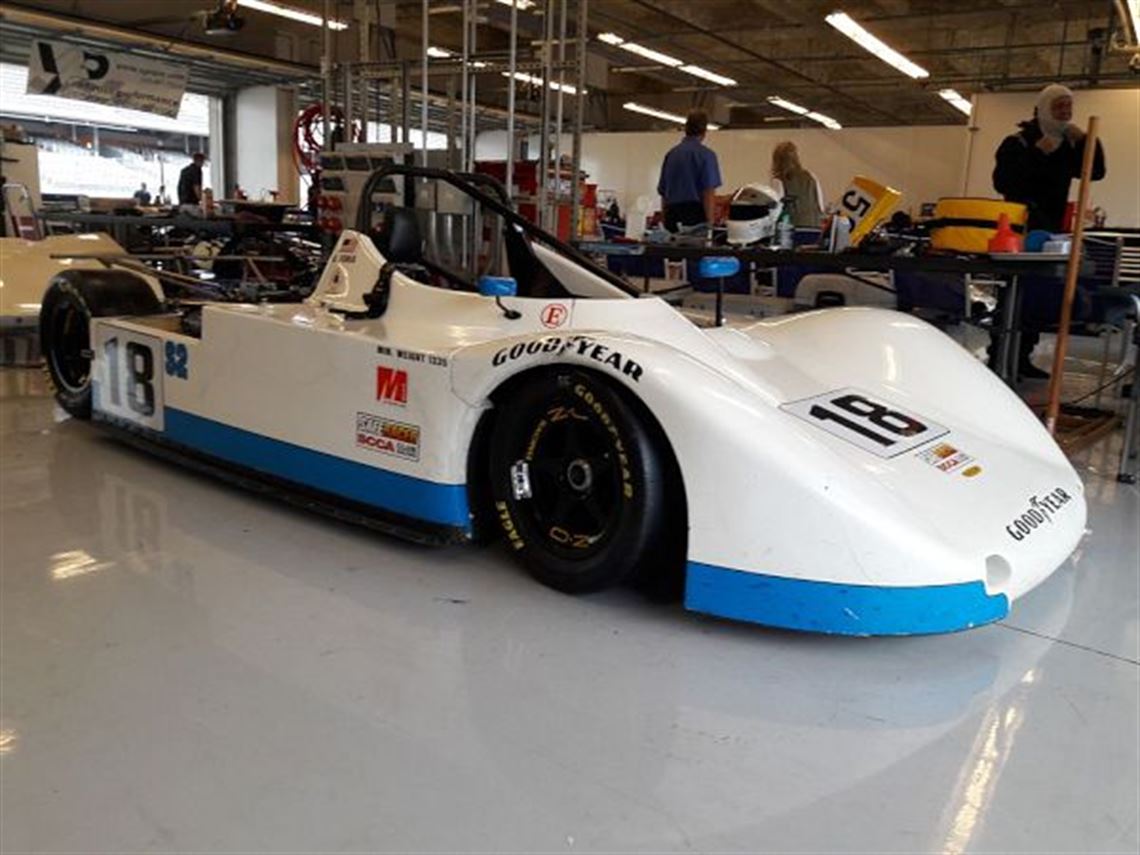 1989-lola-t8990-sports-2000