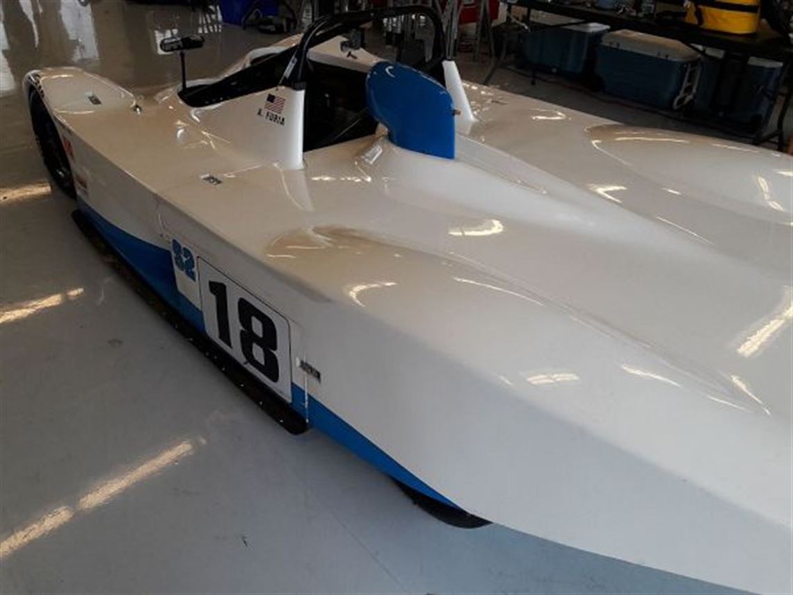 1989-lola-t8990-sports-2000