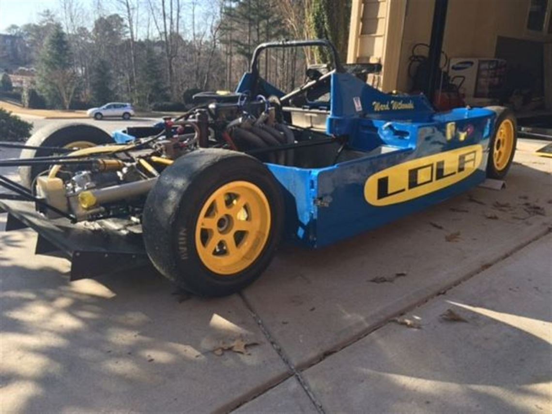 1989-lola-8990