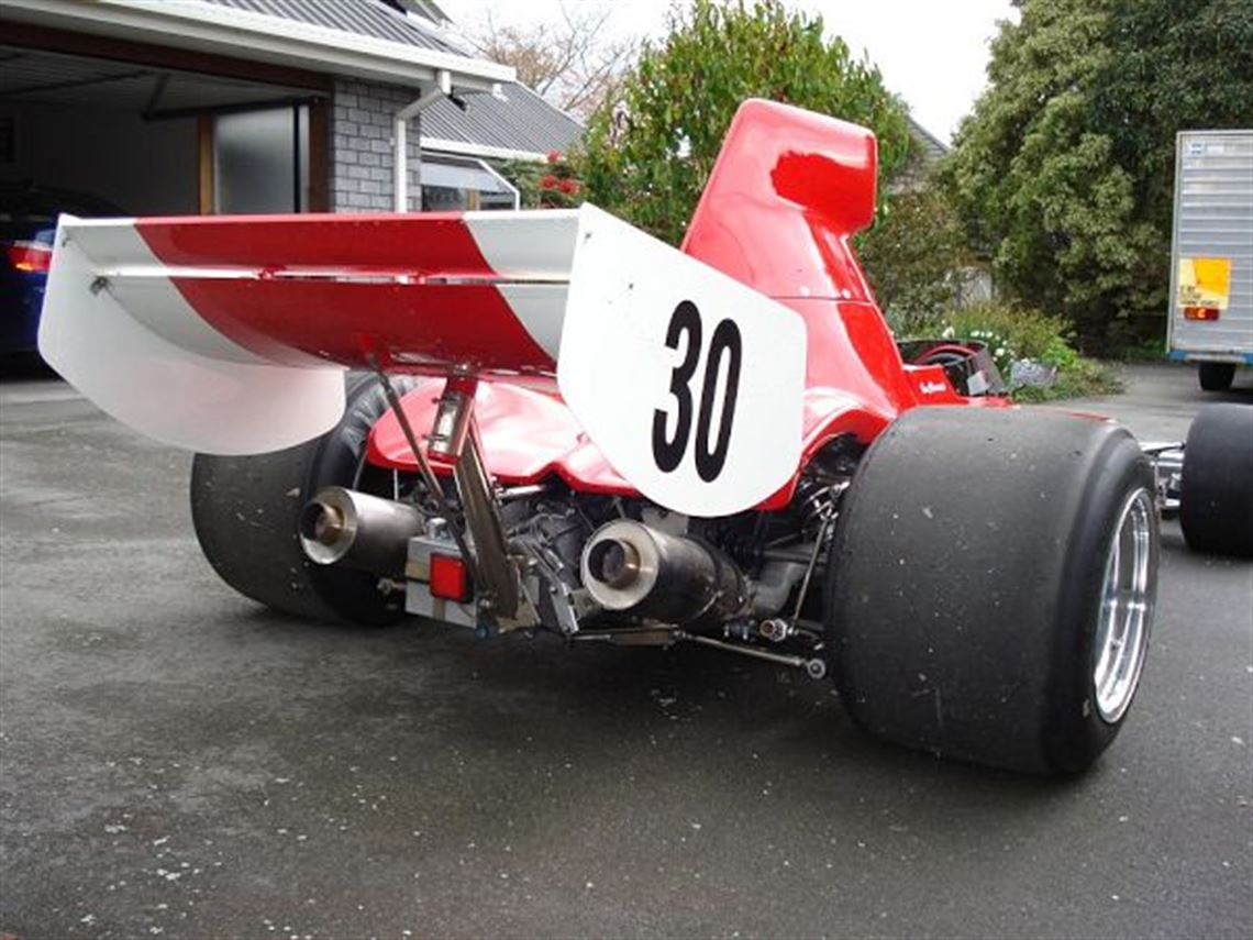 1976-lola-t332c