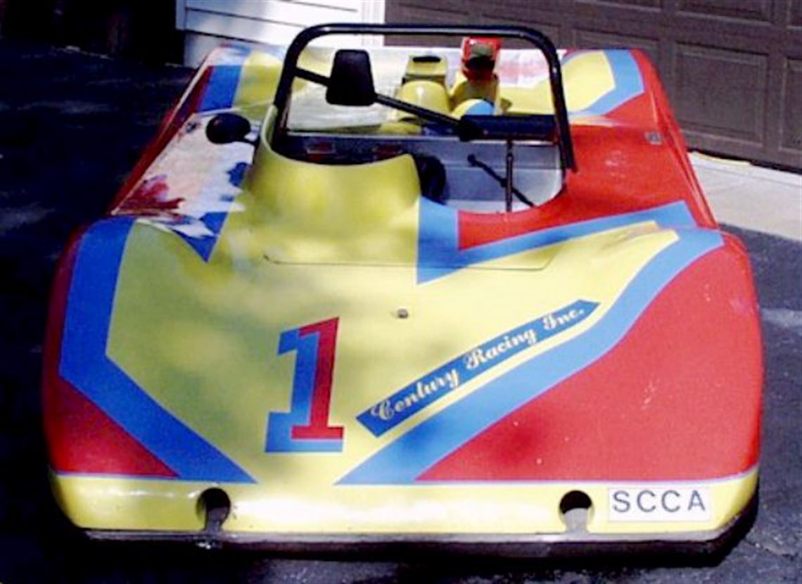 1982-lola-592s-sports-2000