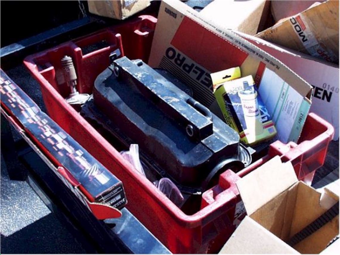 1982-lola-592s-sports-2000