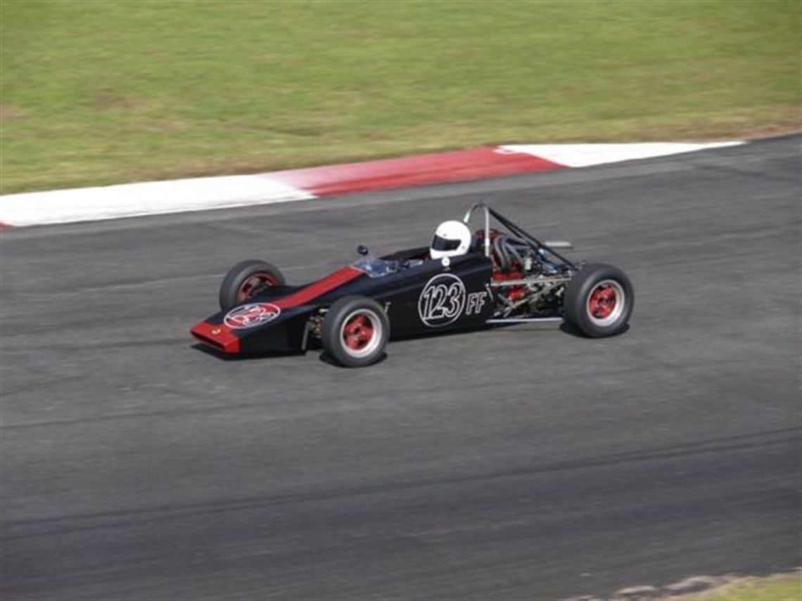 1969-lotus-61