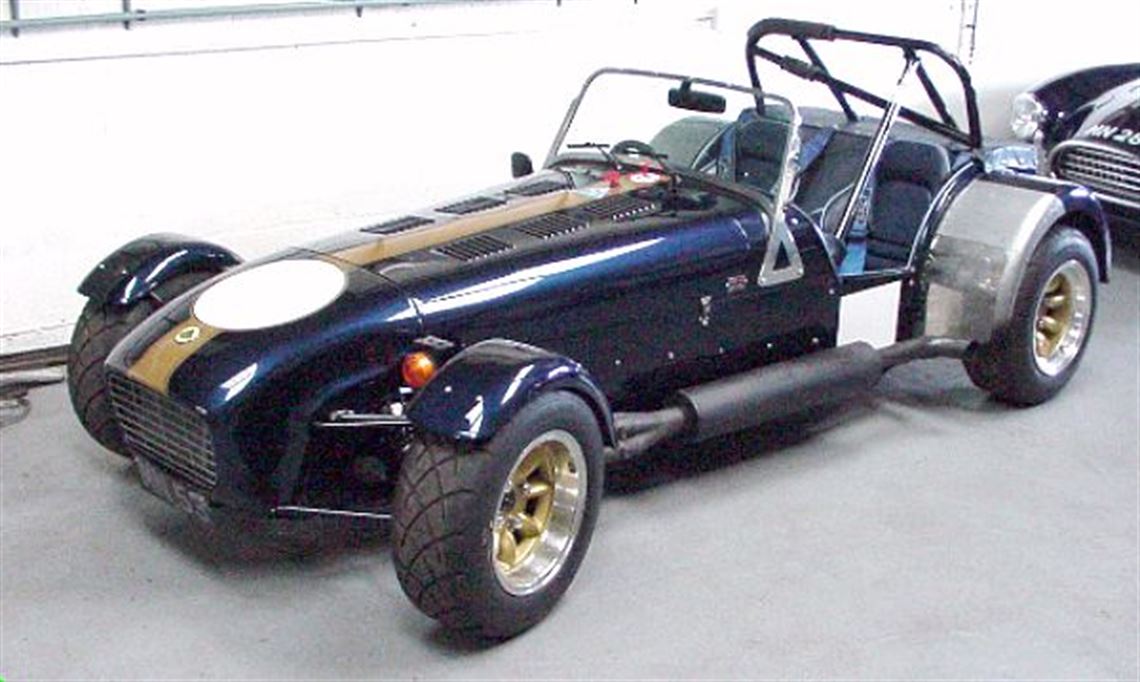 1991-caterham-super-7-cosworth-bdg-long-cockp