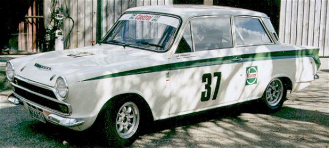 1965-lotus-cortina-race-car