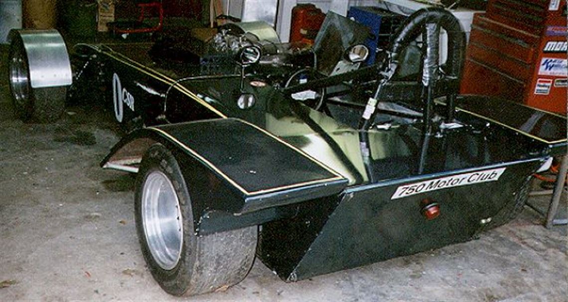 1972-mallock-mk11b-sports-racer