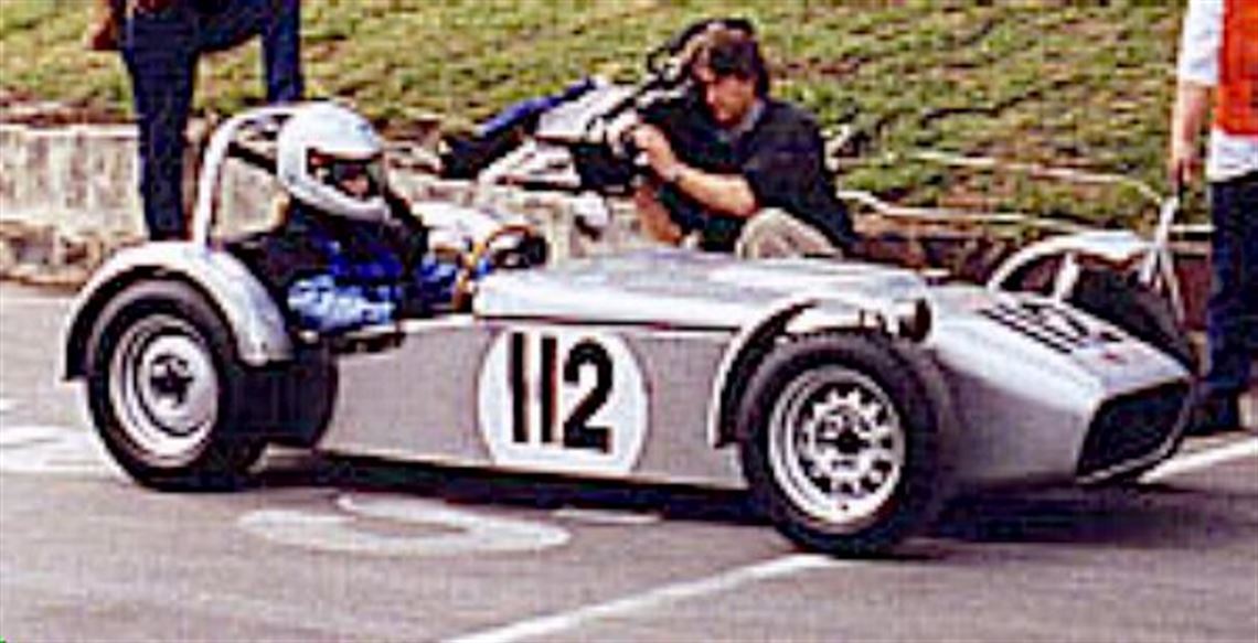 1960-mallock-u2-mk2-sports-racer