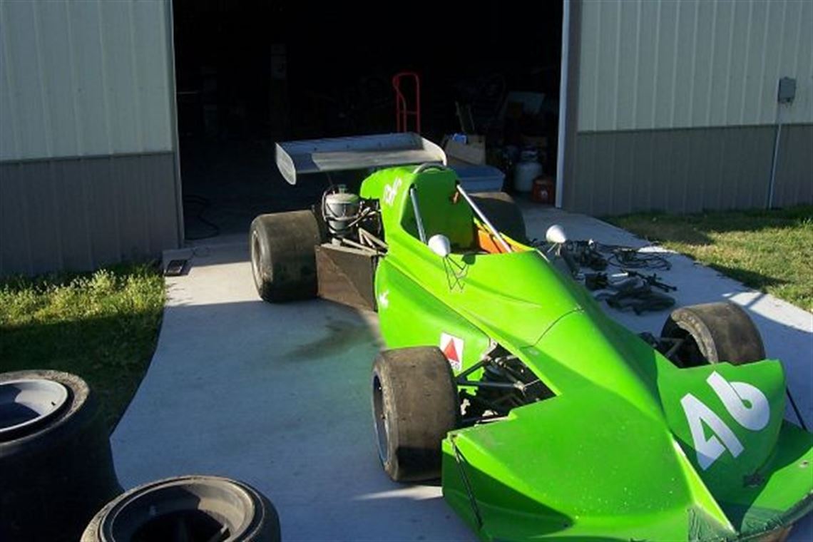 1975-march-75b10ec-no-engine