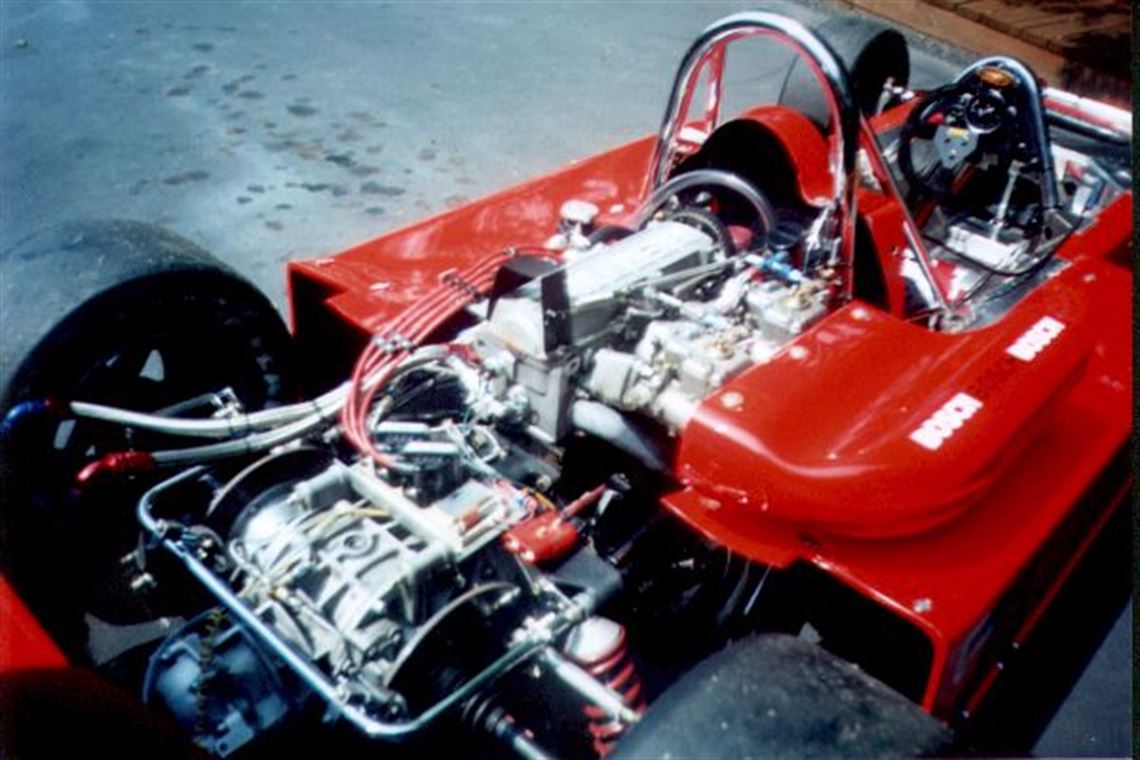 1979-march-super-vee