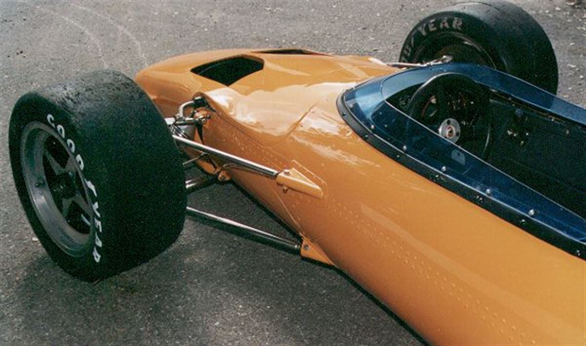 1969-mclaren-m10b-formula-5000