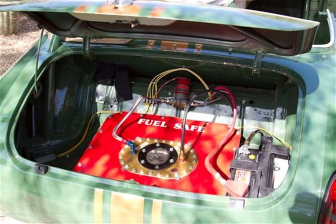 1967-mg-midget-vintage-race-car