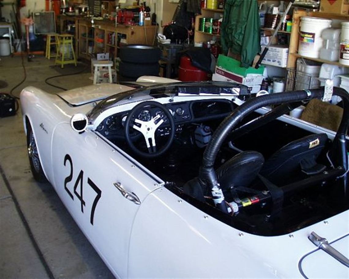 race-cars.com - 1960 Rootes, Sunbeam Alpine