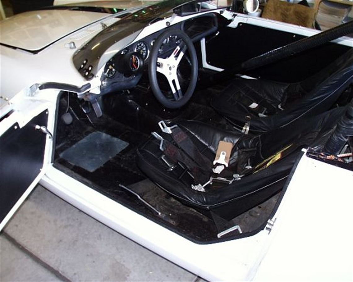race-cars.com - 1960 Rootes, Sunbeam Alpine