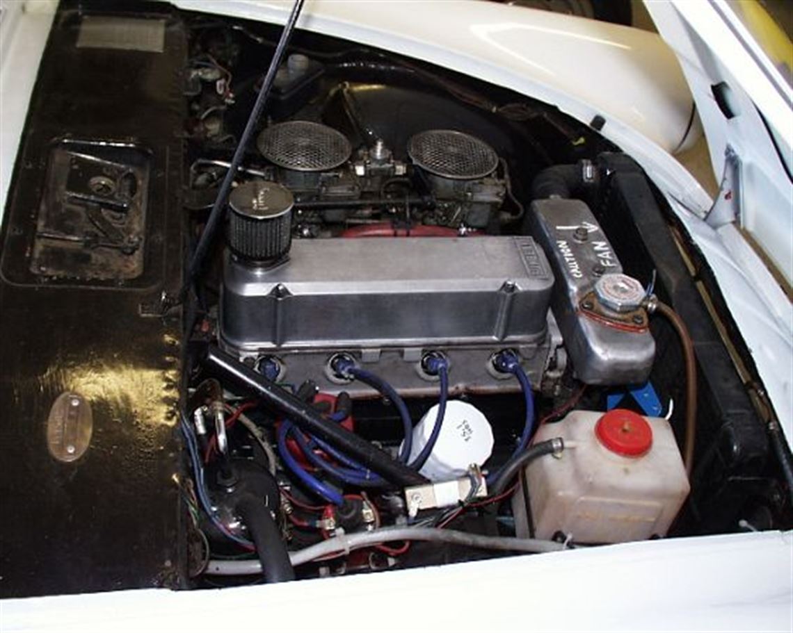 race-cars.com - 1960 Rootes, Sunbeam Alpine