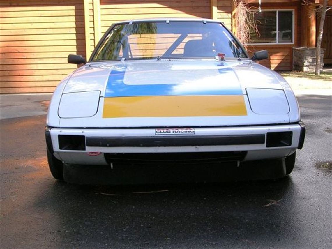 race-cars.com - 1980 Mazda RX-7
