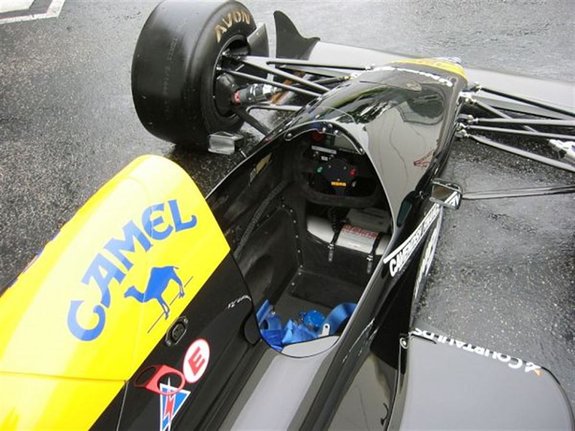 1988 Tyrrell 017