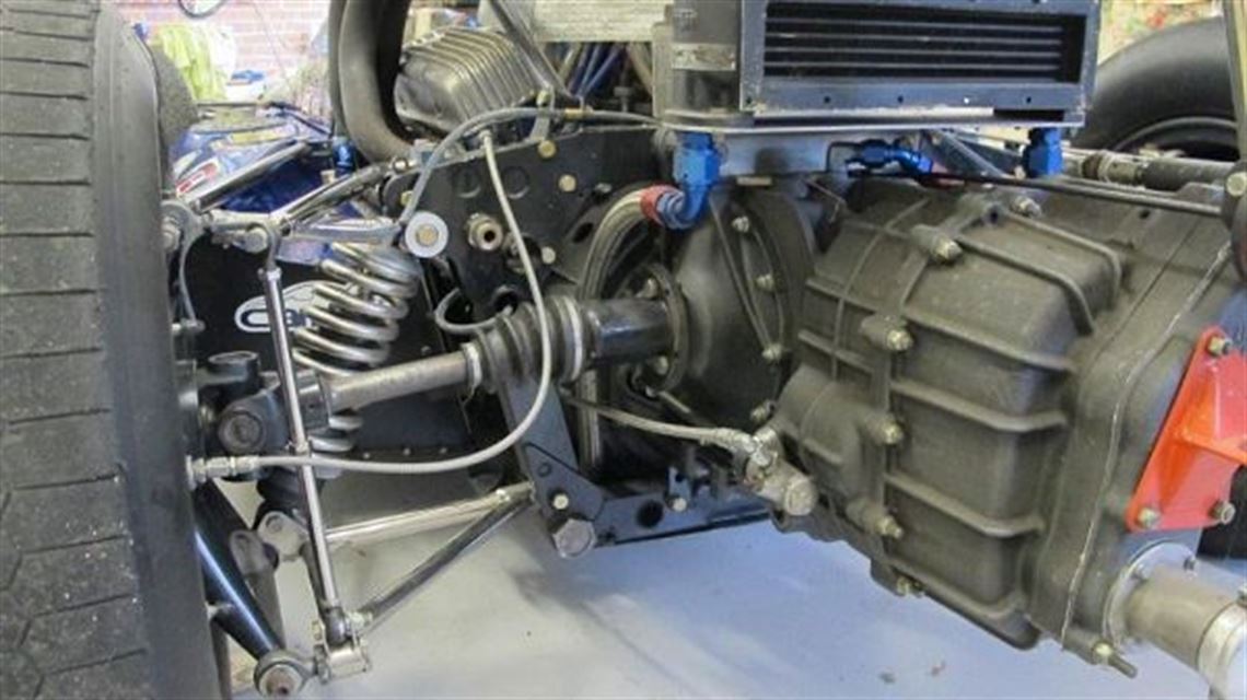 1968-gilbert-indy-car-ready-to-race