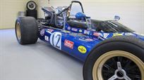 1968-gilbert-indy-car-ready-to-race