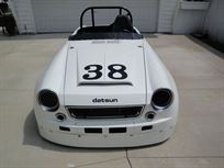 1968-datsun-2000