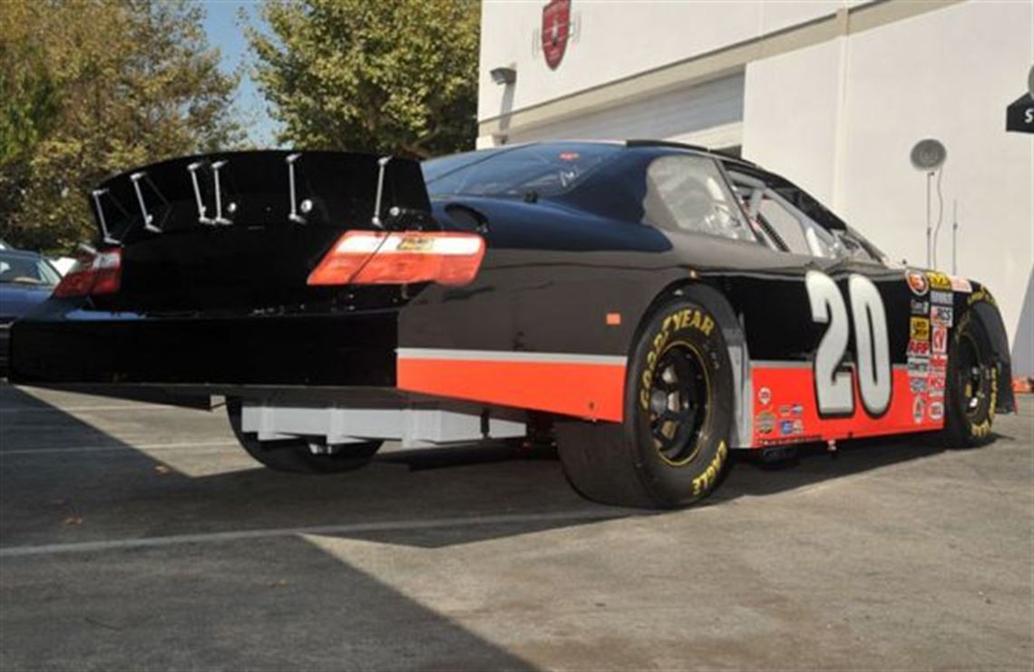 2005-rick-hendrick-engineering-road-race-nasc